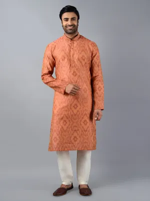 Maroon Self Design Regular Fit Kurta | Azania