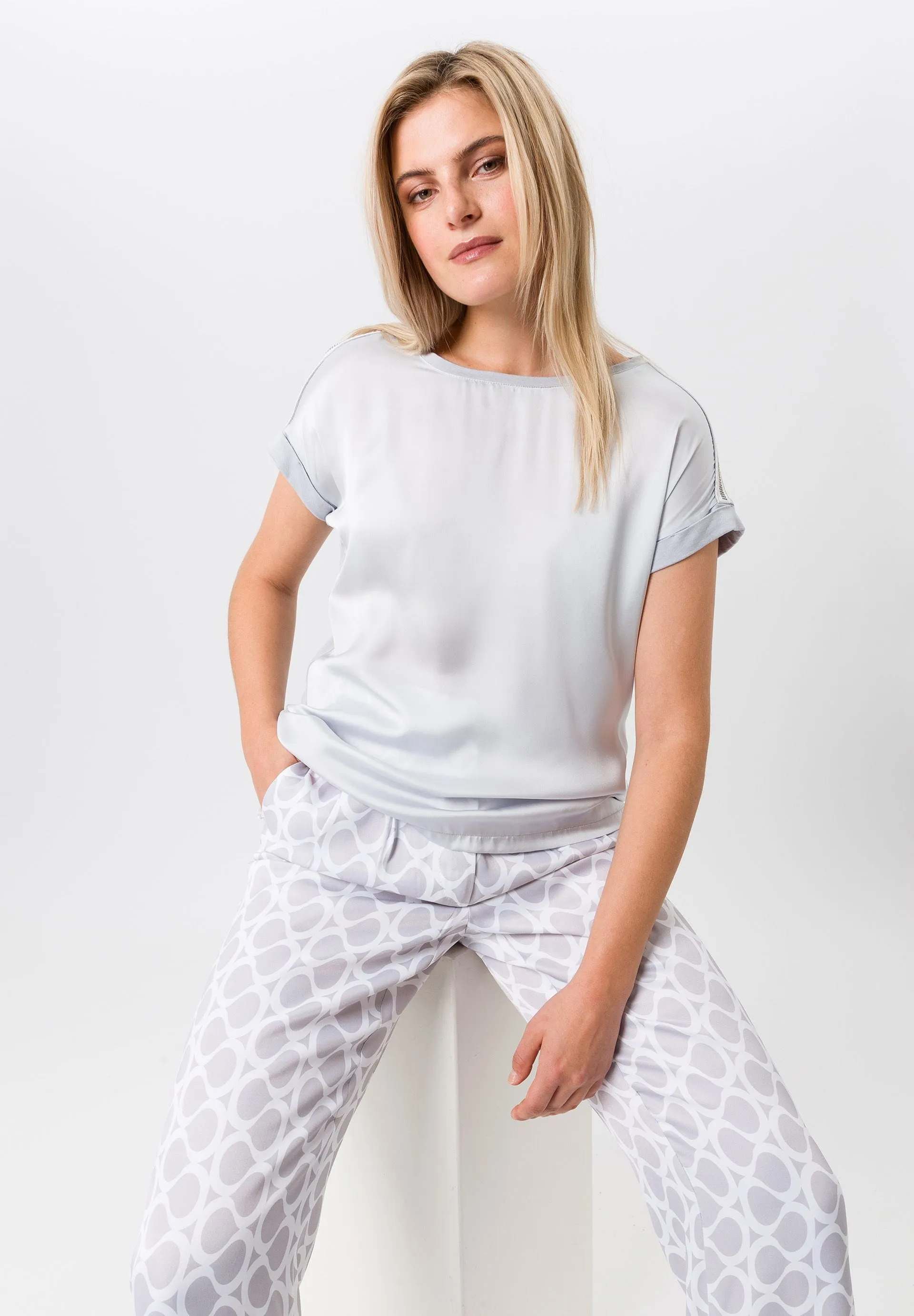Tuzzi T-Shirt With Mixed Material Design